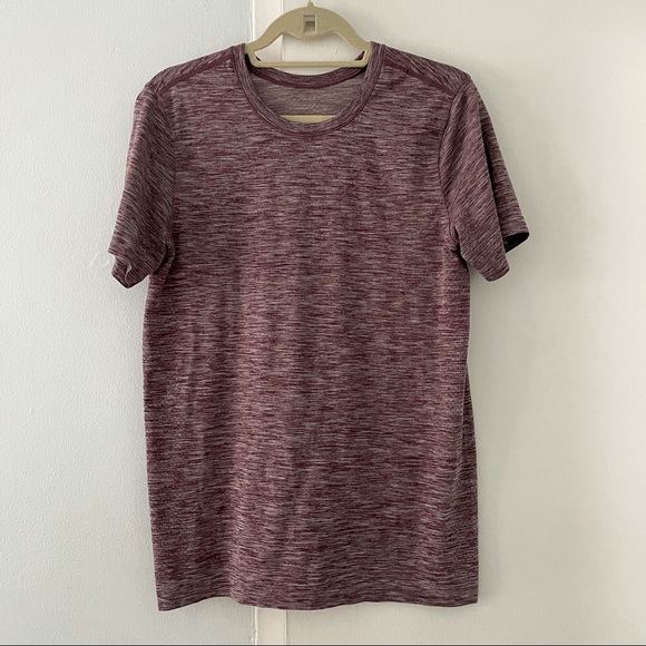 lululemon athletica Tops - LULULEMON Time to Get Dirty athletic top sz.S